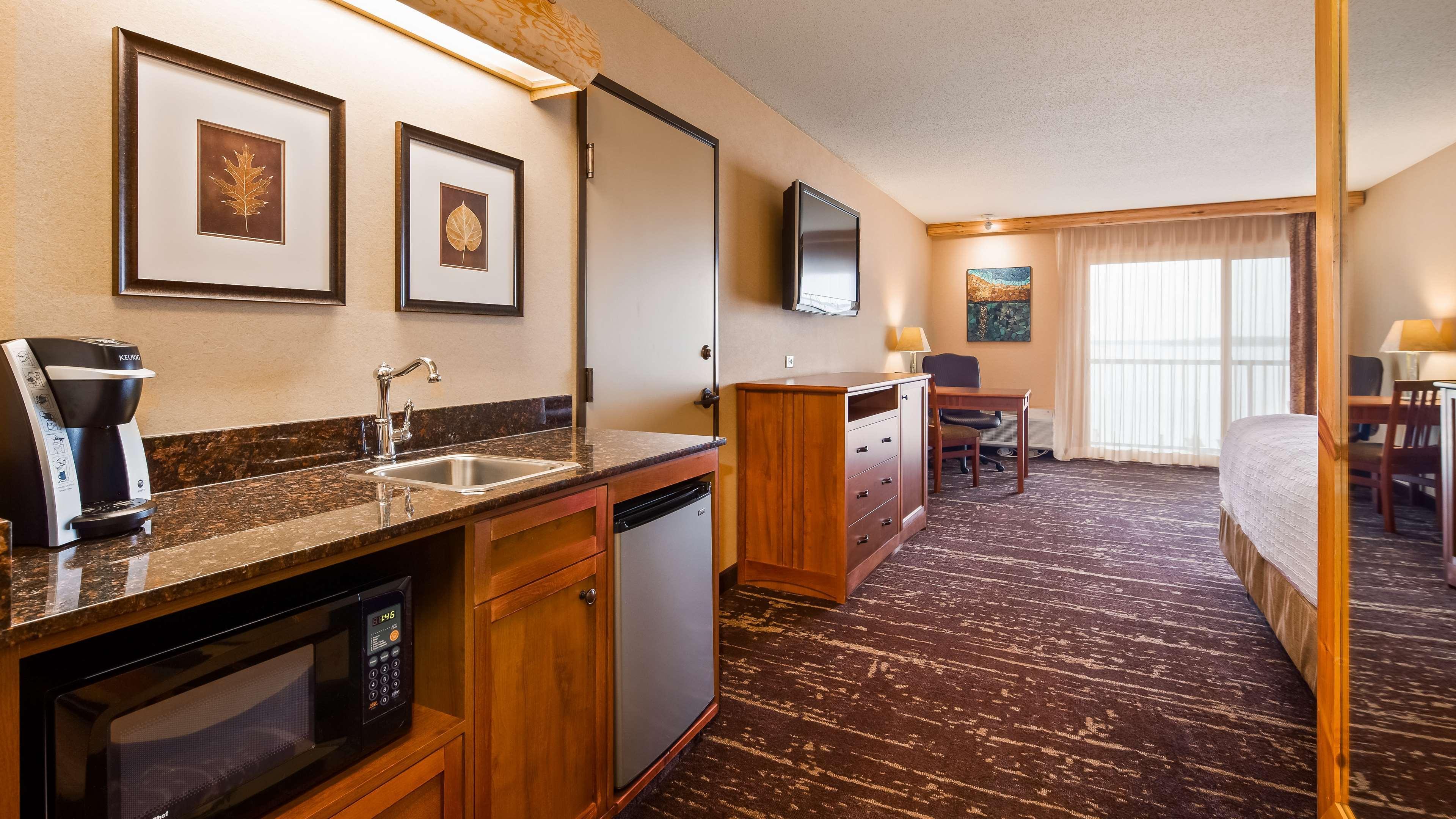 Best Western Premier The Lodge On Lake Detroit Detroit Lakes Exterior photo