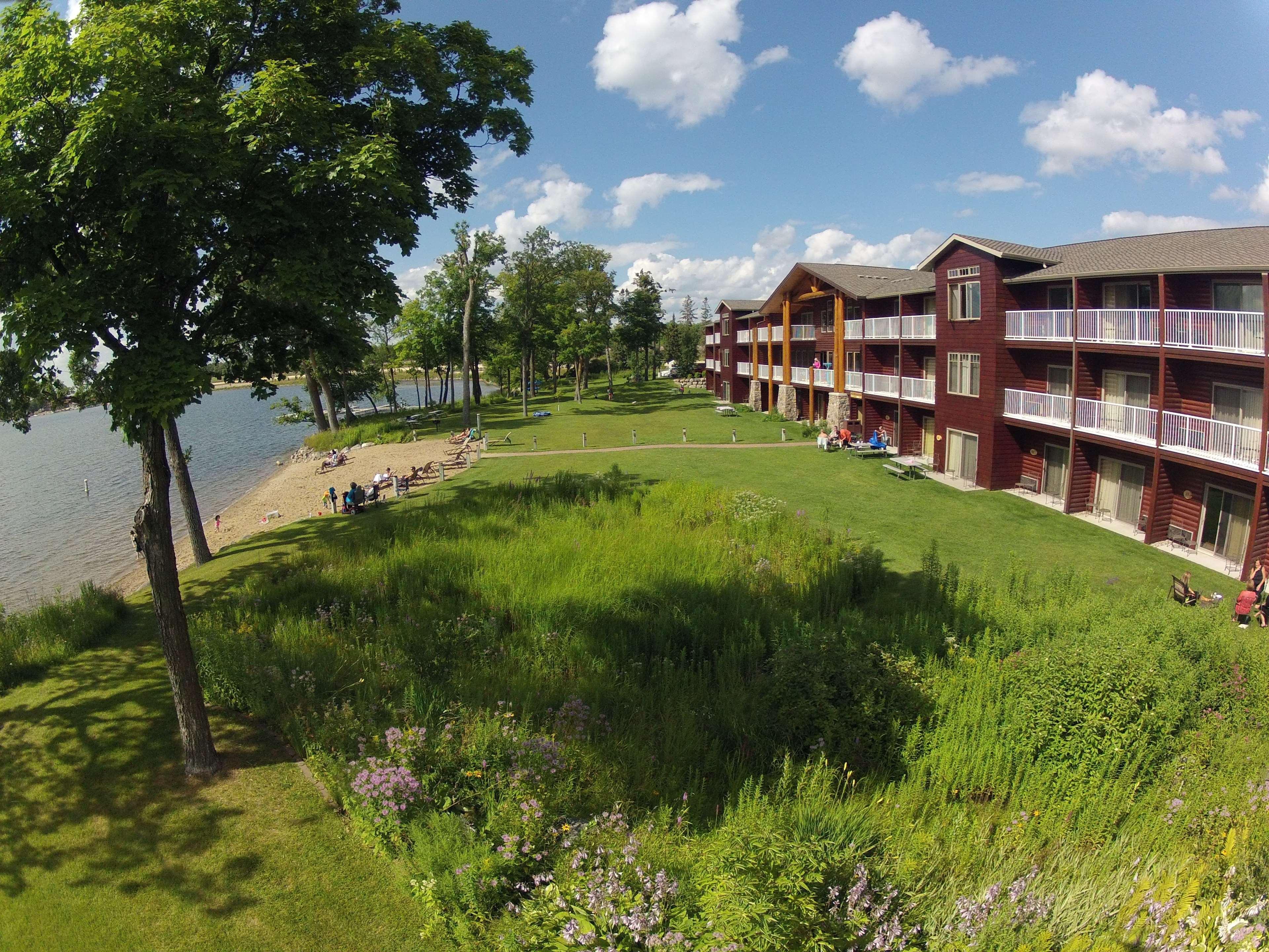 Best Western Premier The Lodge On Lake Detroit Detroit Lakes Exterior photo