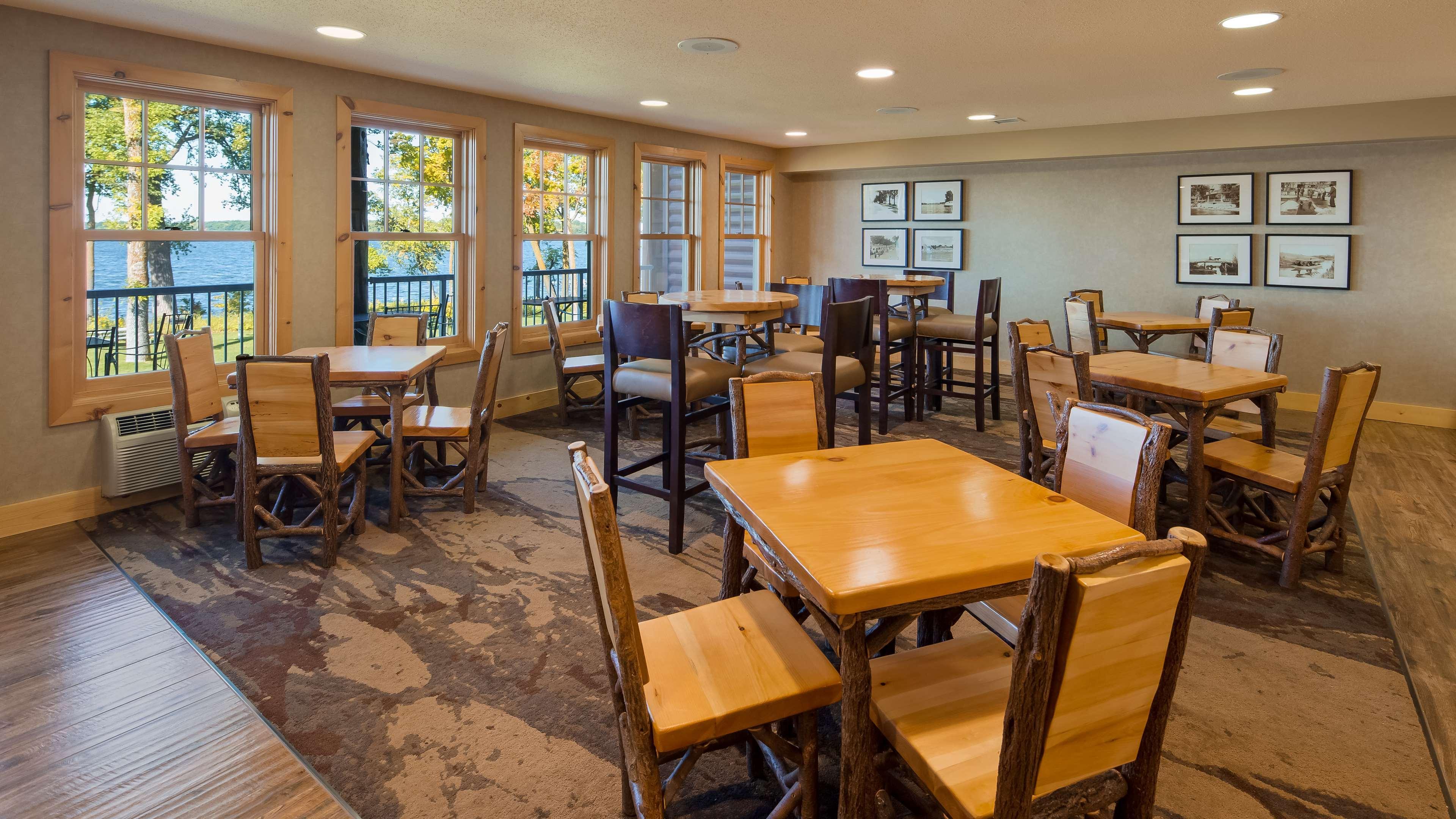 Best Western Premier The Lodge On Lake Detroit Detroit Lakes Exterior photo