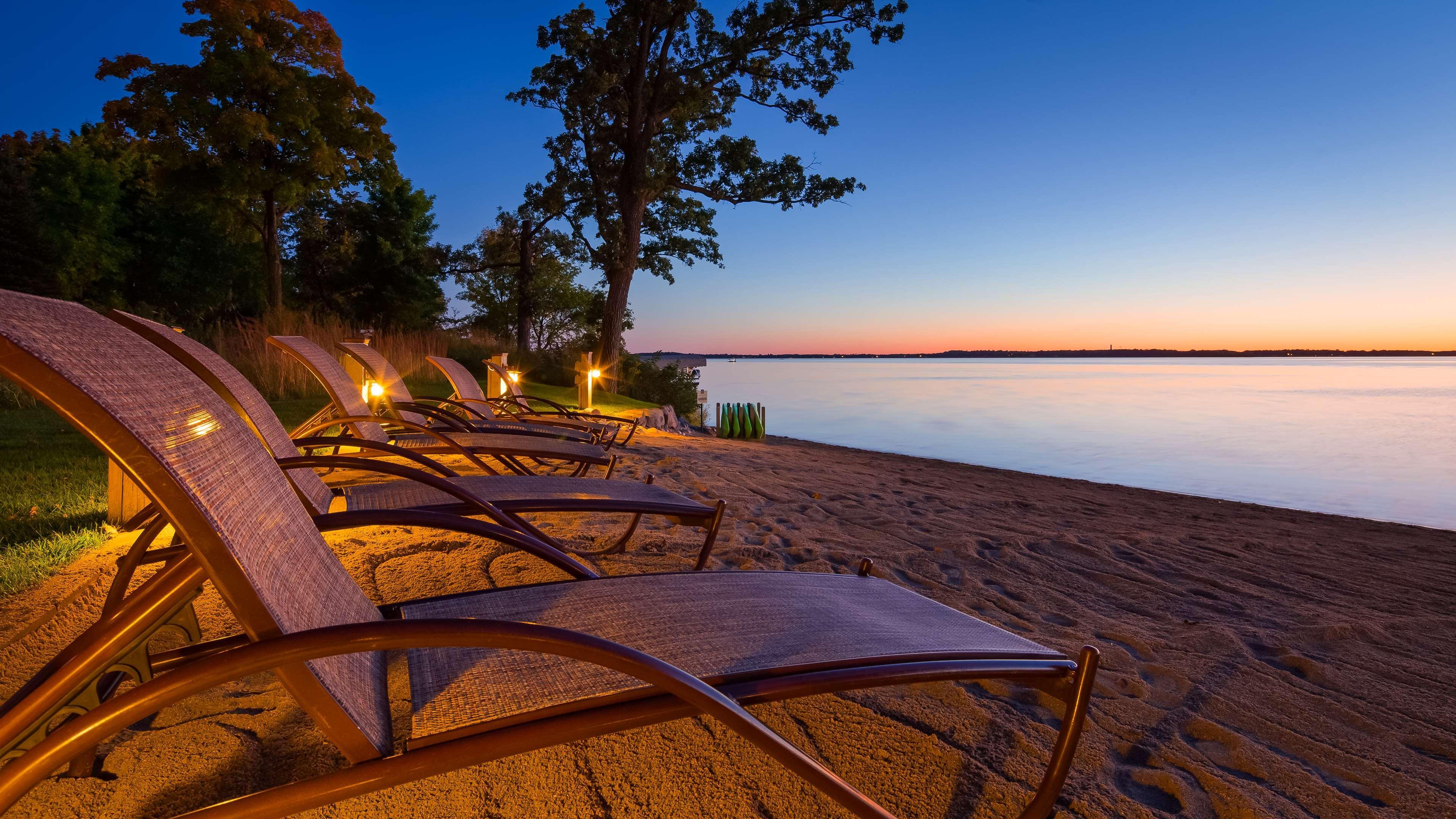 Best Western Premier The Lodge On Lake Detroit Detroit Lakes Exterior photo